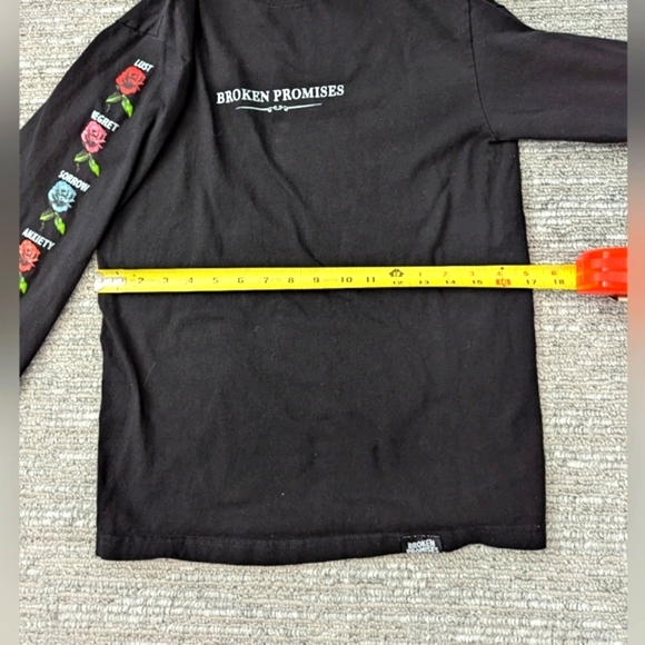 Broken Promises Unisex (Size Small) Black Tee with Graphics On Both Sleeves - Picture 8 of 12